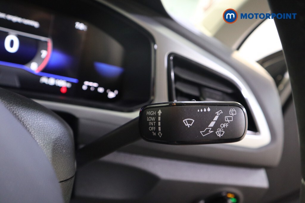 Used Volkswagen T-Roc 2023 for sale - 78095325: Photo 21