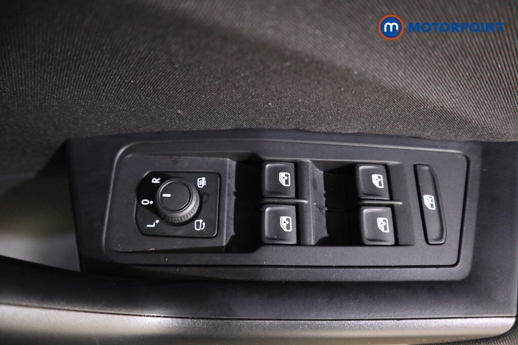 Used Volkswagen T-Roc 2023 for sale - 78095325: Photo 22