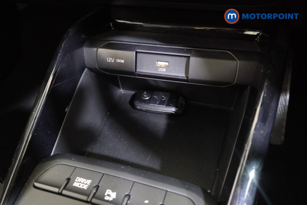 Used Kia Stonic 2022 for sale - 76412953: Photo 17