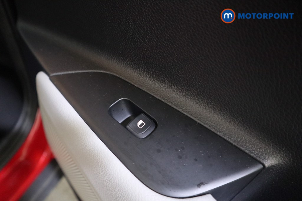 Used Kia Stonic 2022 for sale - 76412953: Photo 25