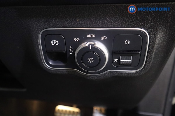 Used Mercedes-Benz GLB 2021 for sale - 76290920: Photo 17