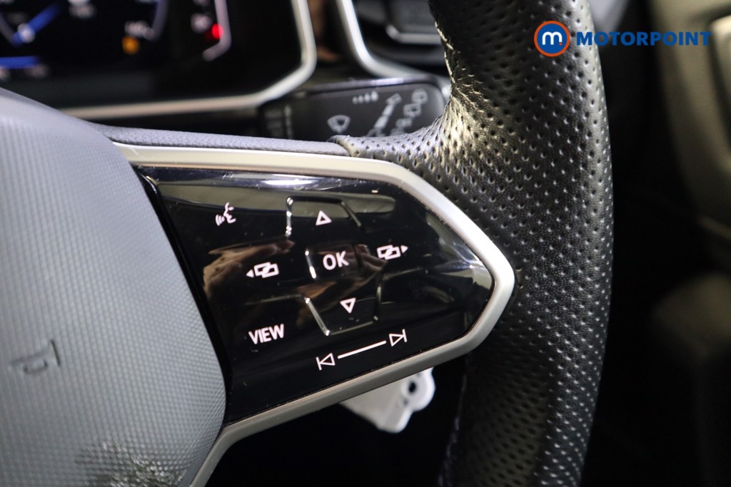 Used Volkswagen T-Roc 2023 for sale - 76946298: Photo 12