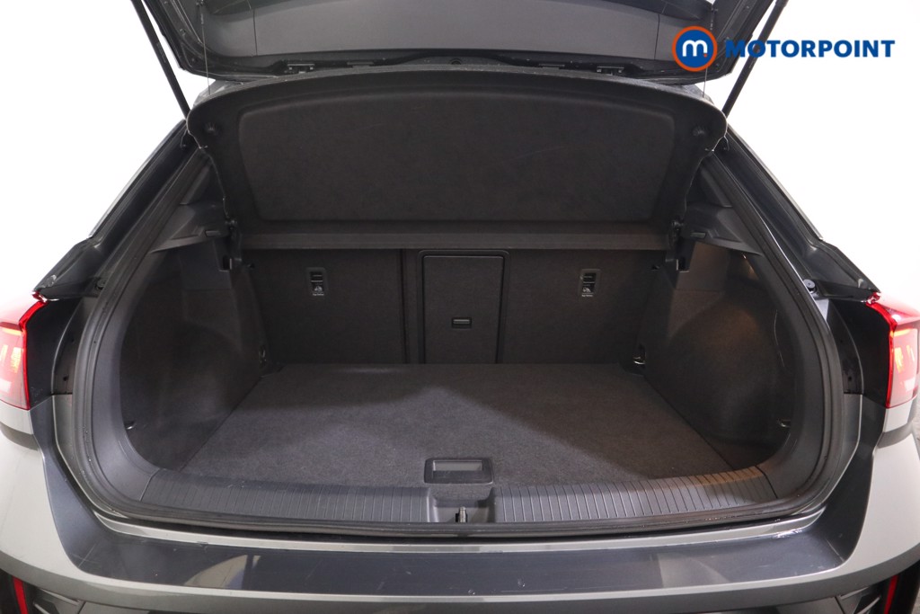 Used Volkswagen T-Roc 2023 for sale - 76946298: Photo 28