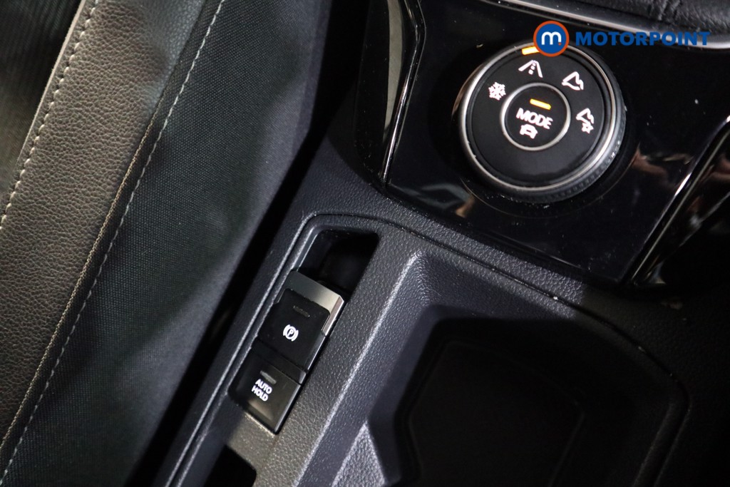 Used Volkswagen T-Roc 2023 for sale - 76967978: Photo 19