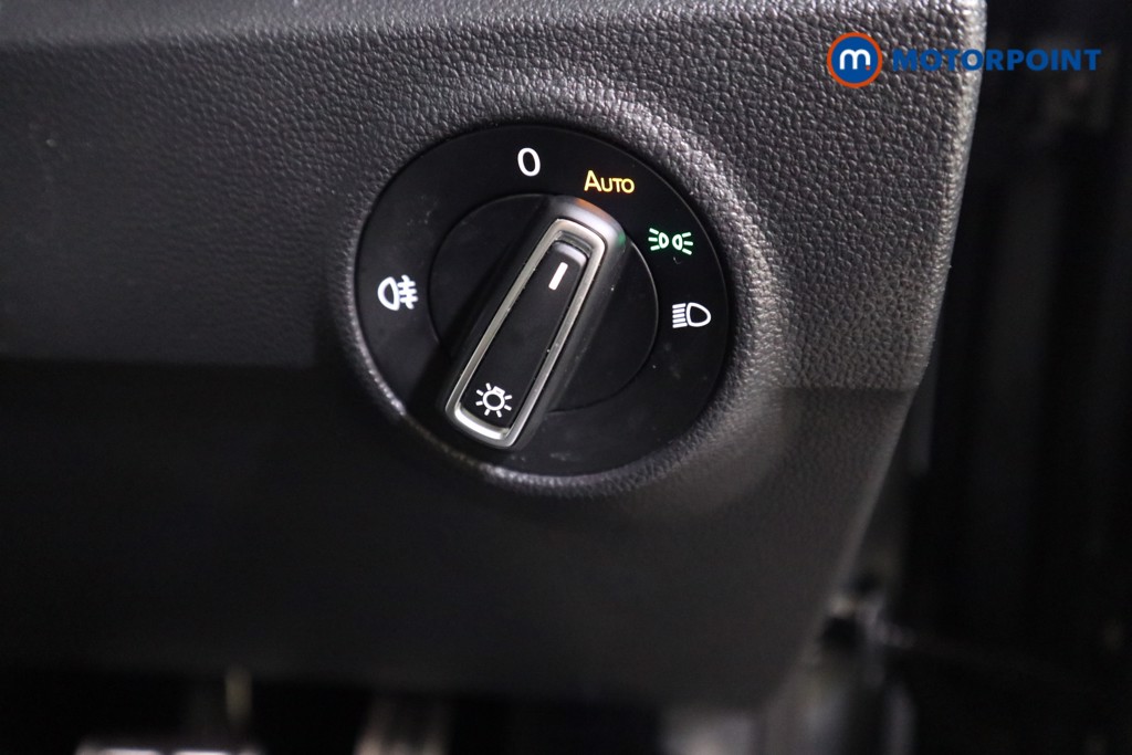 Used Volkswagen T-Roc 2023 for sale - 76967978: Photo 20