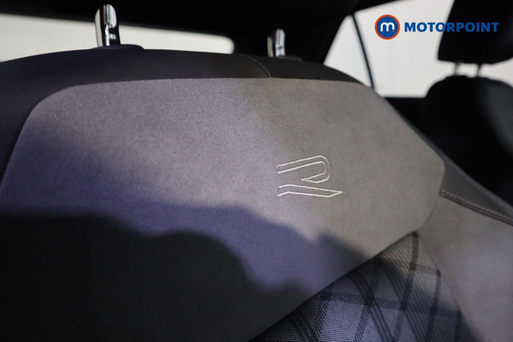 Used Volkswagen T-Roc 2023 for sale - 76967978: Photo 25