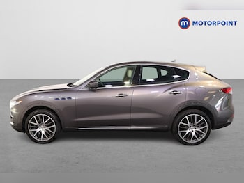 Used Maserati Levante 2021 for sale - 75502378: Photo