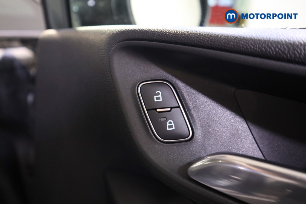 Used Ford Fiesta 2020 for sale - 77327017: Photo 21