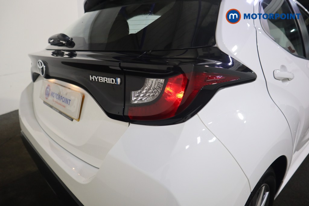 Used Toyota Yaris 2022 for sale - 77248949: Photo 32