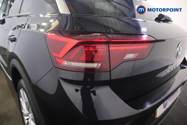 Used Volkswagen T-Roc 2019 for sale - 76038416: Photo 28