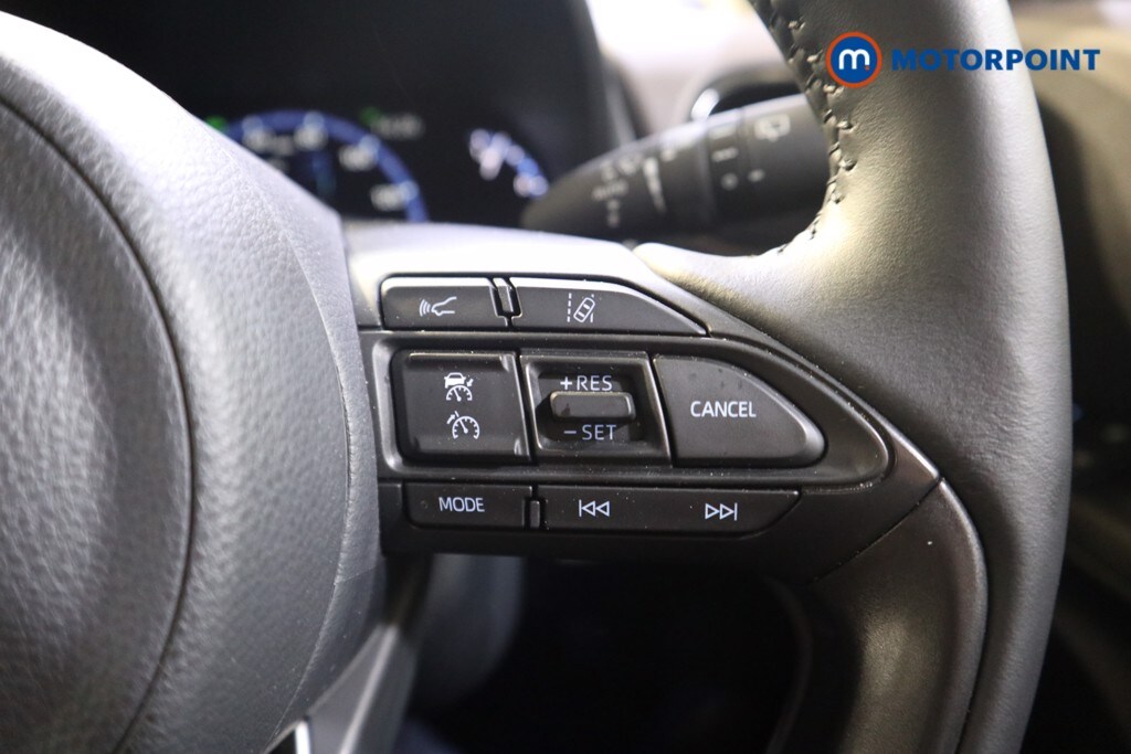 Used Toyota Yaris Cross 2023 for sale - 76835896: Photo 13