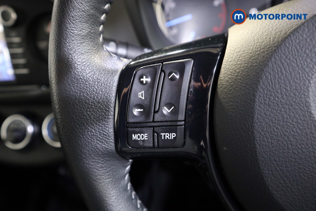 Used Toyota Yaris 2019 for sale - 77196139: Photo 11