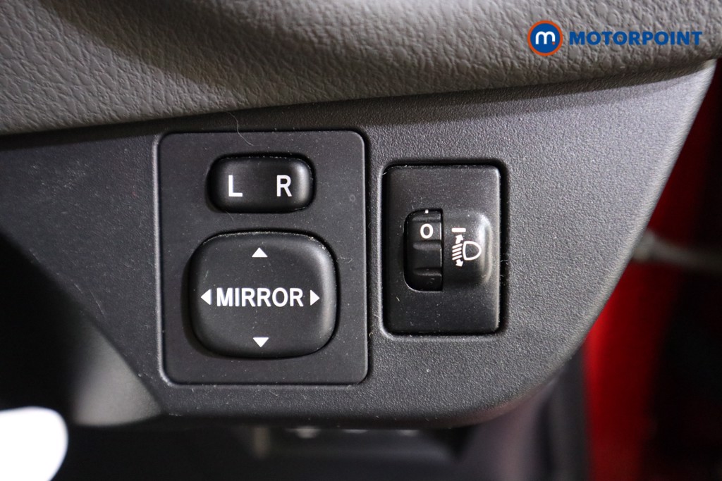 Used Toyota Yaris 2019 for sale - 77196139: Photo 18