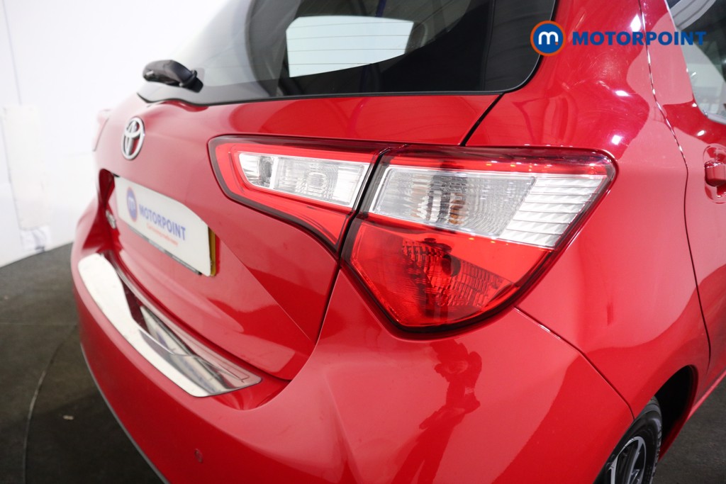 Used Toyota Yaris 2019 for sale - 77196139: Photo 32