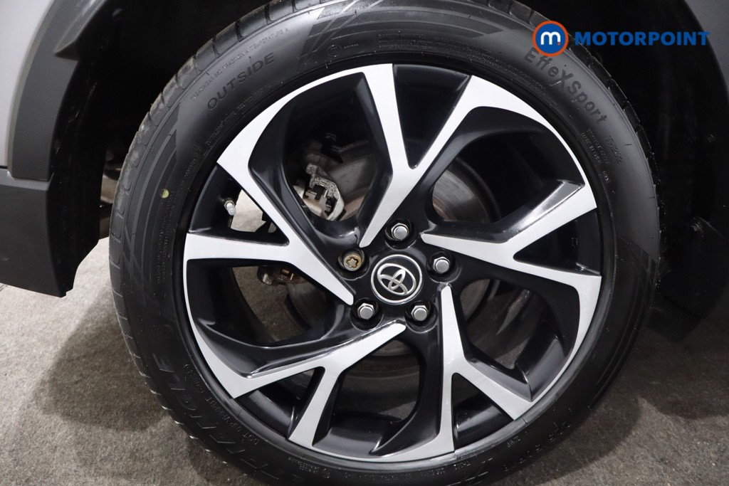 Used Toyota C-HR 2017 for sale - 76616531: Photo 17