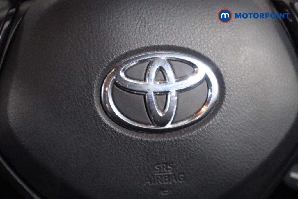 Used Toyota C-HR 2017 for sale - 76616531: Photo 25