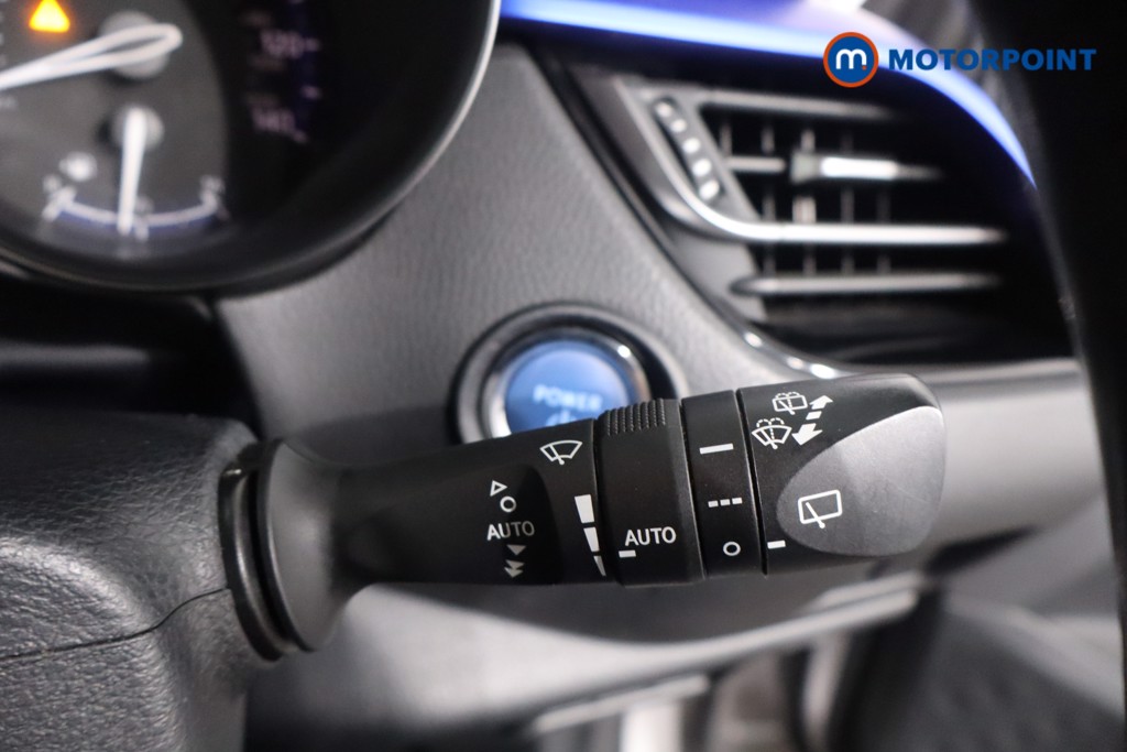 Used Toyota C-HR 2017 for sale - 76616531: Photo 26