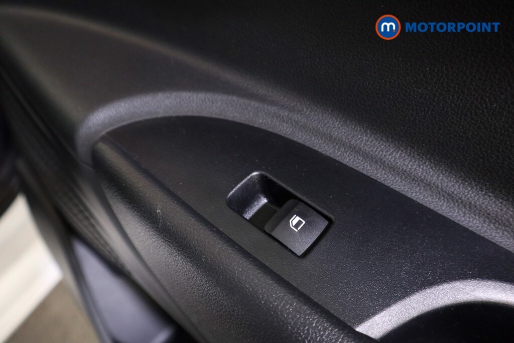 Used Hyundai i20 2024 for sale - 77543260: Photo 27