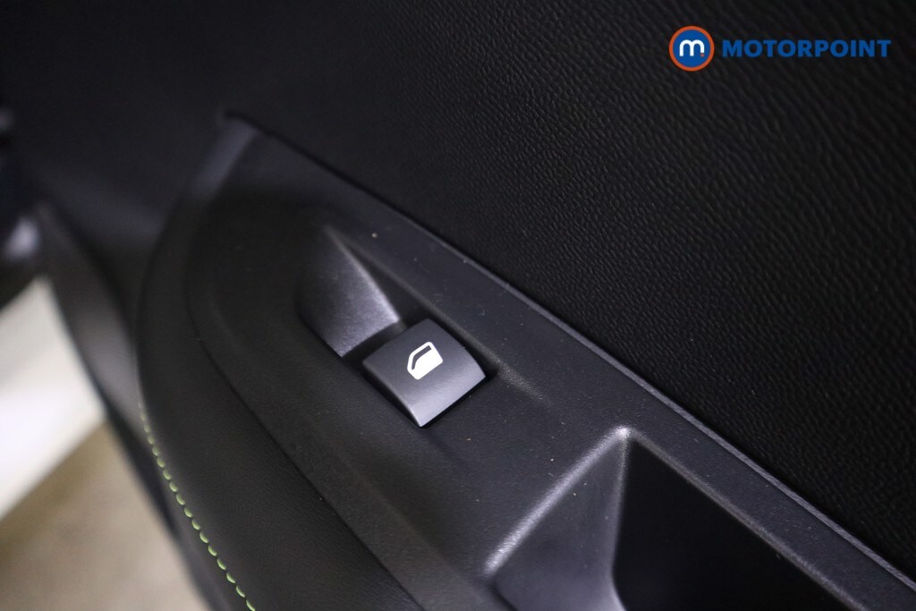 Used Peugeot 2008 2025 for sale - 77662905: Photo 29