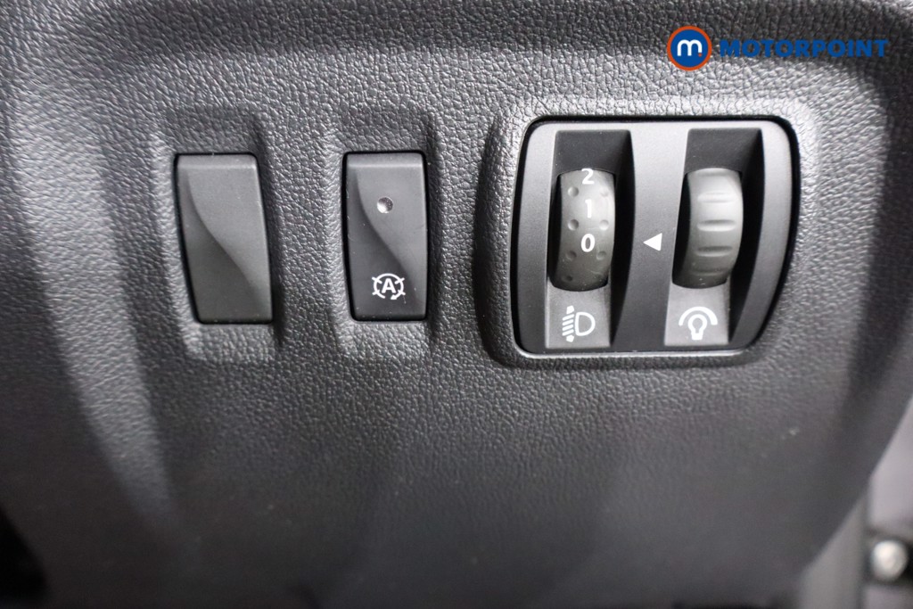 Used Renault Captur 2020 for sale - 76373393: Photo 27