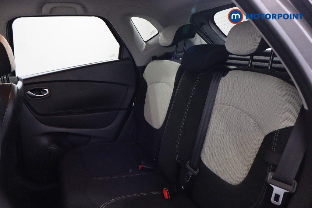 Used Renault Captur 2020 for sale - 76373393: Photo 30