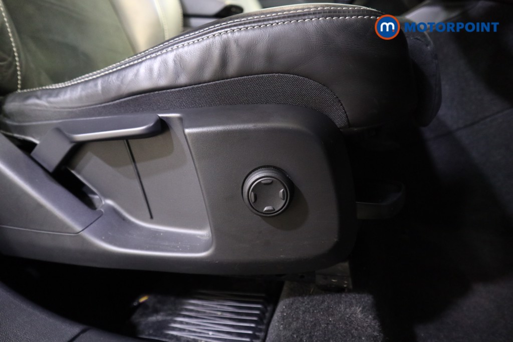 Used Volvo XC40 2022 for sale - 77775648: Photo 24