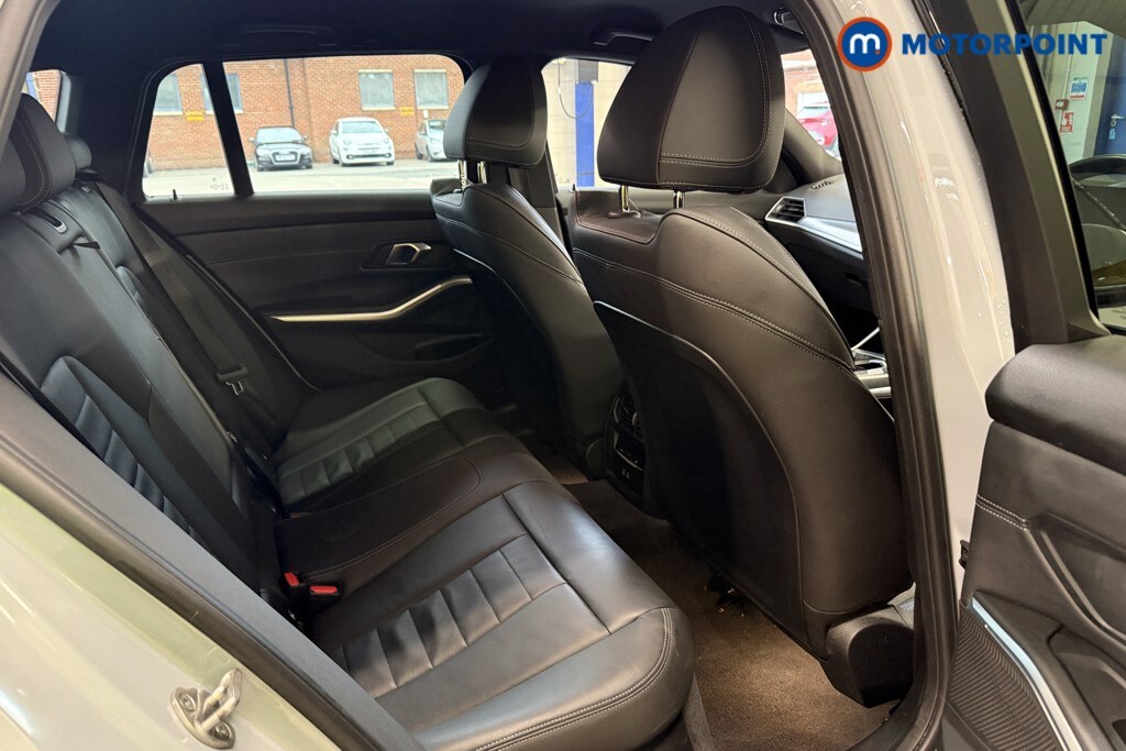 Used BMW 3 Series 2024 for sale - 76961025: Photo 28