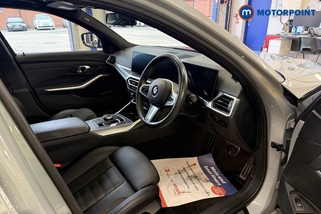 Used BMW 3 Series 2024 for sale - 76961025: Photo 9