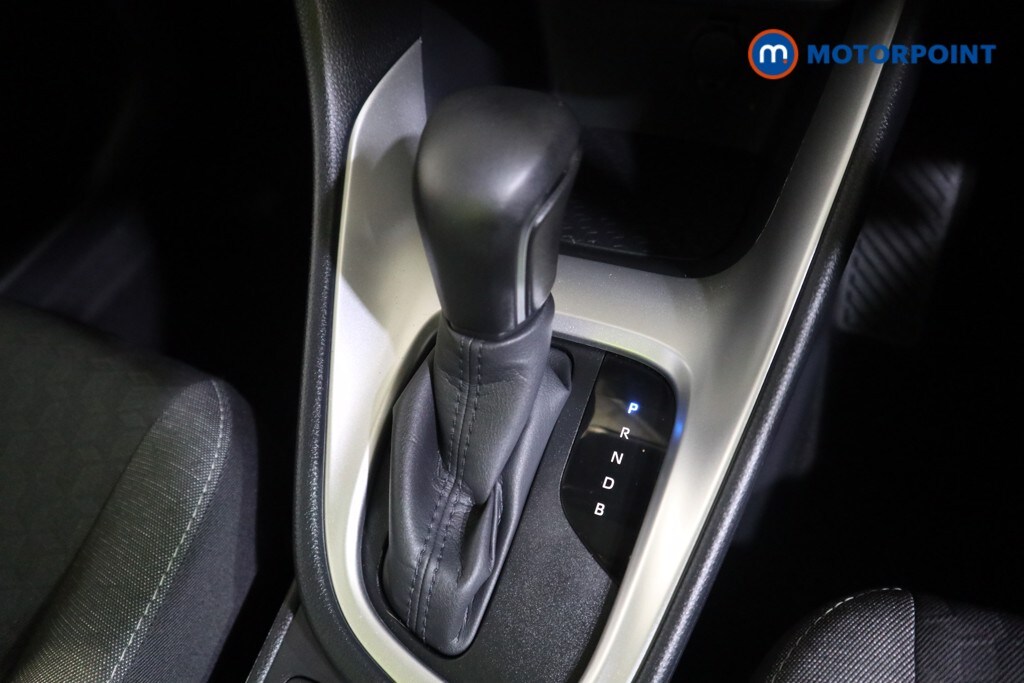 Used Toyota Yaris 2023 for sale - 76262227: Photo 17