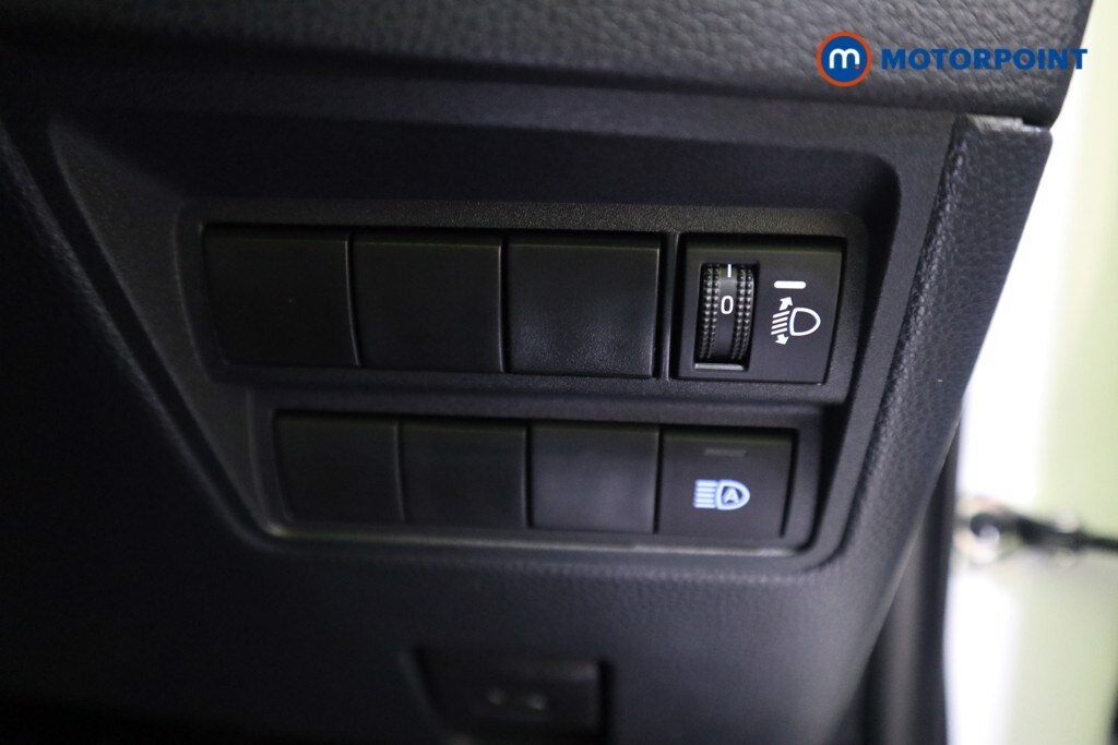 Used Toyota Yaris 2023 for sale - 76262227: Photo 19