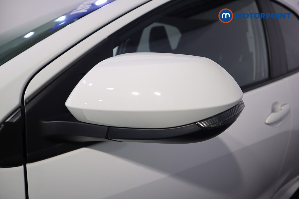 Used Toyota Yaris 2023 for sale - 76262227: Photo 38