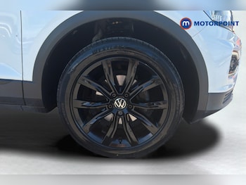 Used Volkswagen T-Roc 2021 for sale - 78954405: Photo