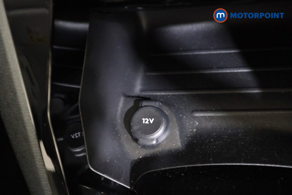 Used Peugeot 208 2023 for sale - 77450638: Photo 19