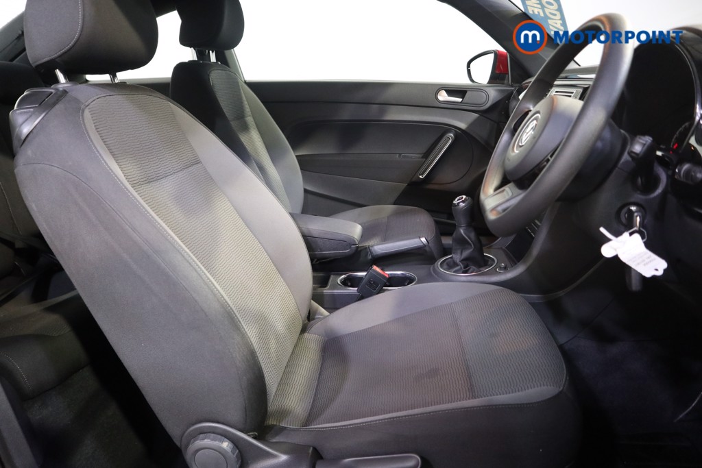 Used Volkswagen Beetle 2015 for sale - 76569061: Photo 8