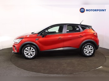 Used Renault Captur 2021 for sale - 76494851: Photo