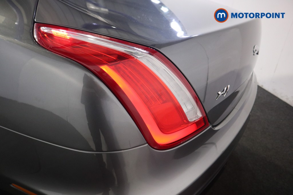 Used Jaguar XJ 2017 for sale - 76416048: Photo 40