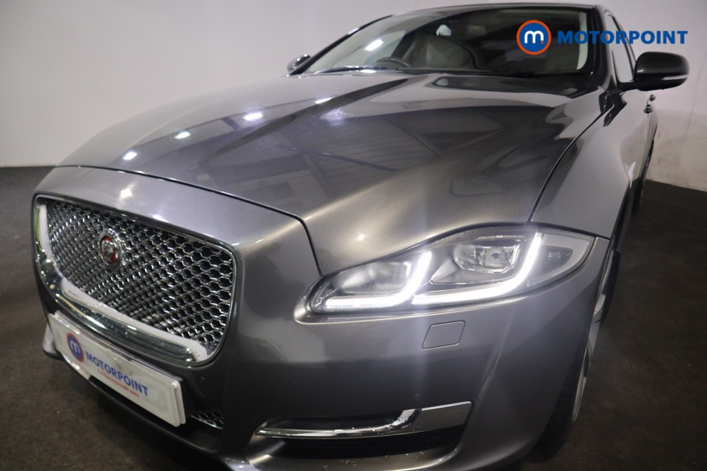 Used Jaguar XJ 2017 for sale - 76416048: Photo 48
