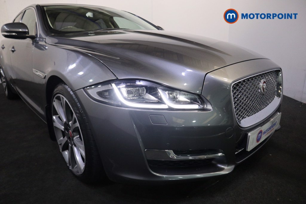 Used Jaguar XJ 2017 for sale - 76416048: Photo 50