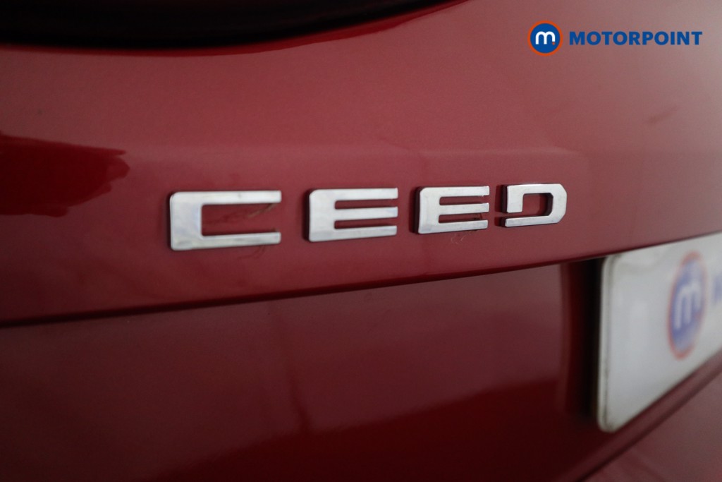 Used Kia Ceed 2018 for sale - 77679644: Photo 41