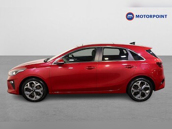 Used Kia Ceed 2018 for sale - 77679644: Photo