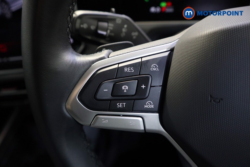 Used Volkswagen Passat 2025 for sale - 77557232: Photo 11