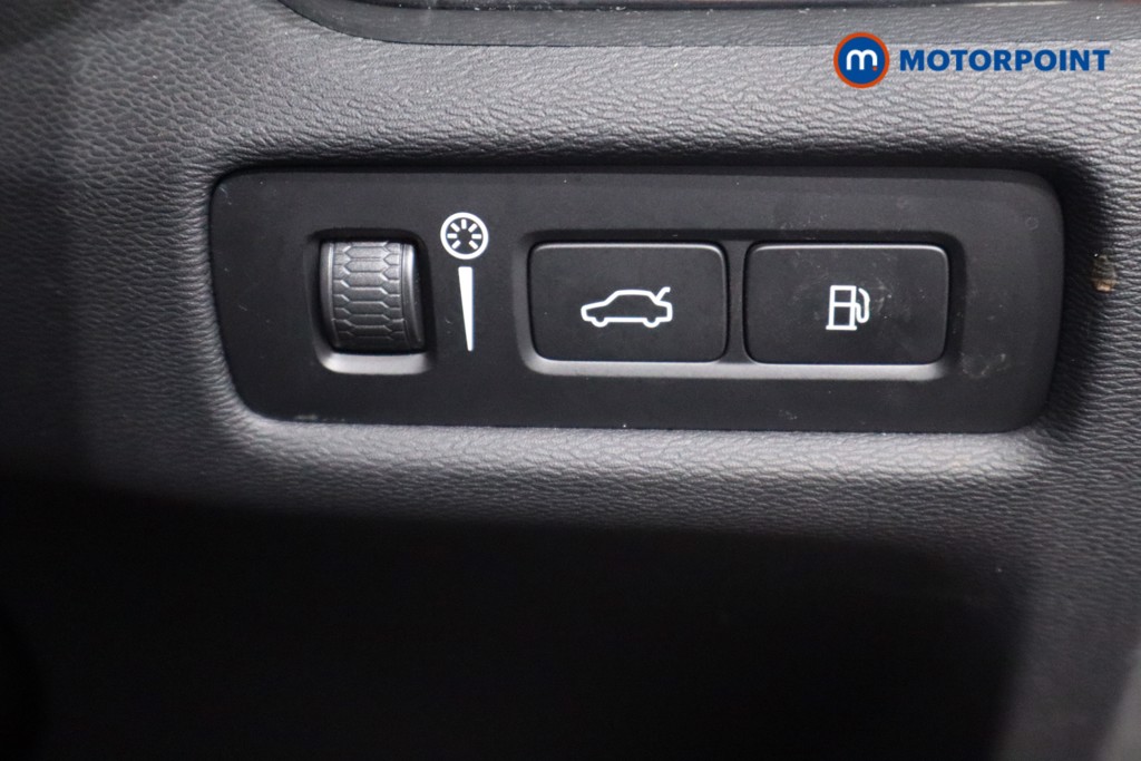 Used Volvo V60 2021 for sale - 76412980: Photo 31