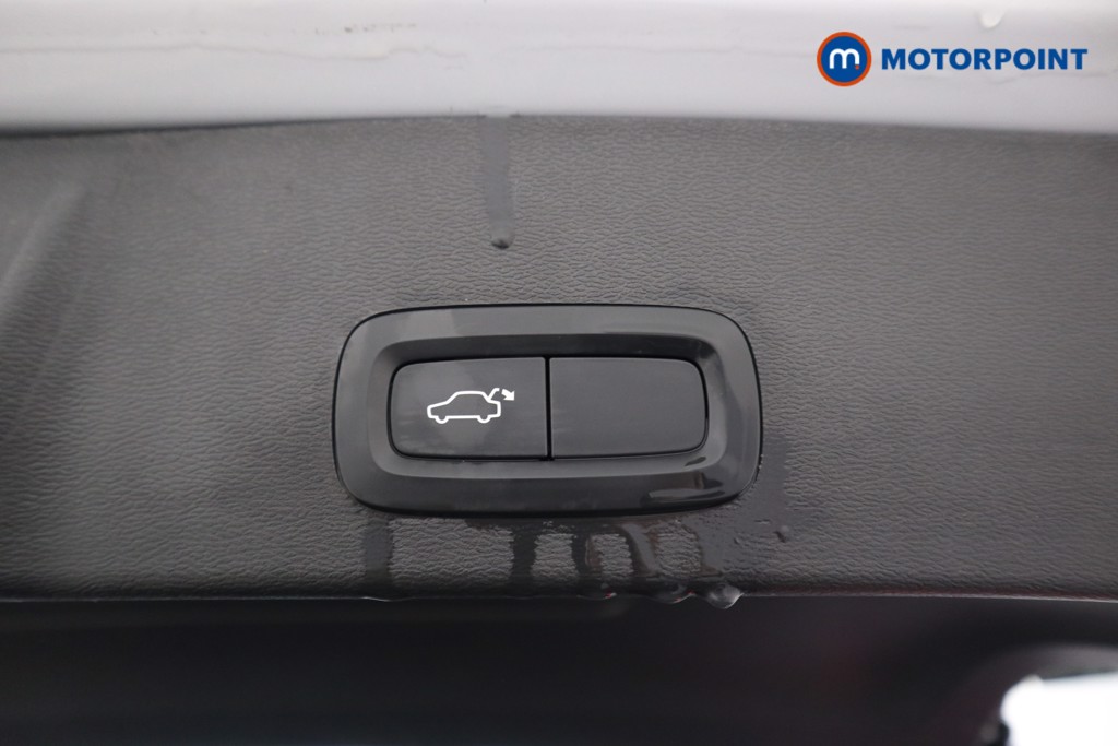 Used Volvo XC40 2020 for sale - 76697090: Photo 27