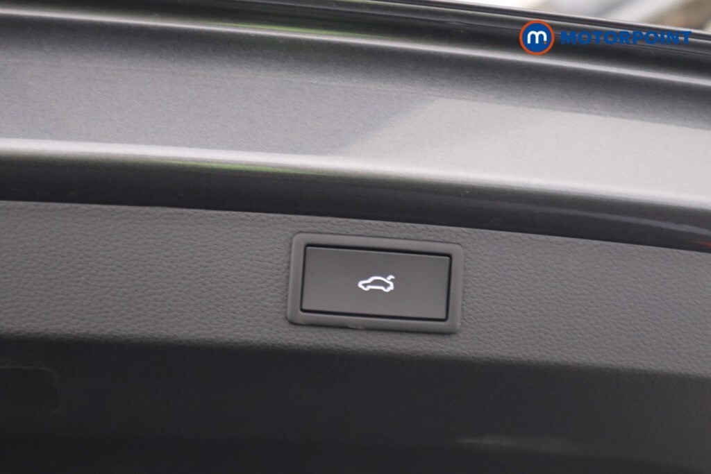 Used Skoda Karoq 2025 for sale - 78162854: Photo 32