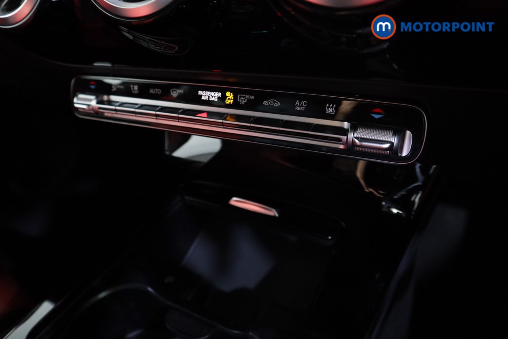 Used Mercedes-Benz CLA for sale - 77221320: Photo 16