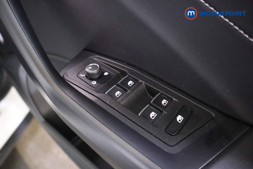 Used Volkswagen T-Roc 2024 for sale - 76782672: Photo 21