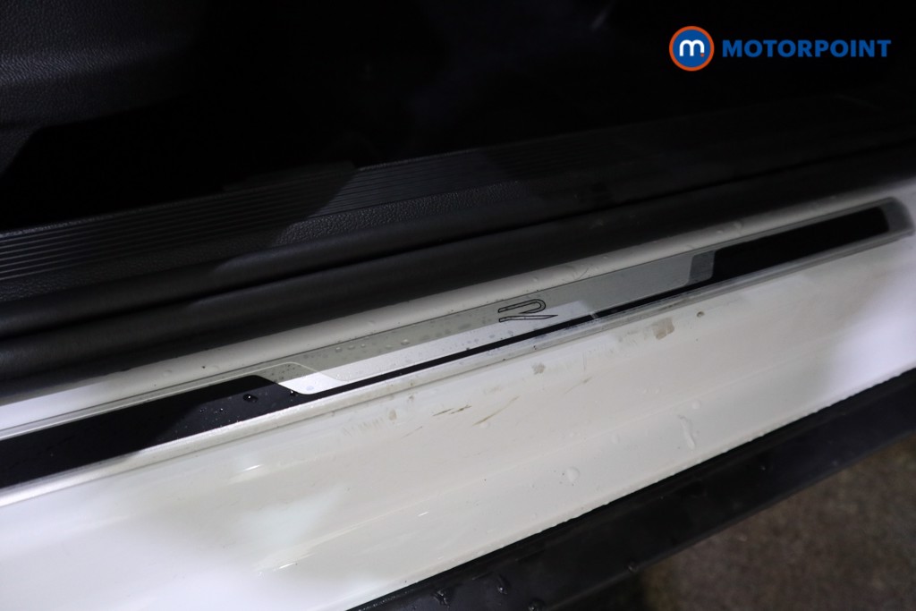 Used Volkswagen T-Roc 2024 for sale - 76782672: Photo 22