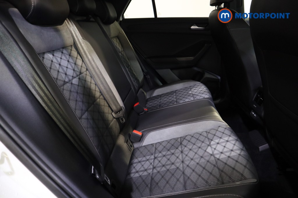 Used Volkswagen T-Roc 2024 for sale - 76782672: Photo 25