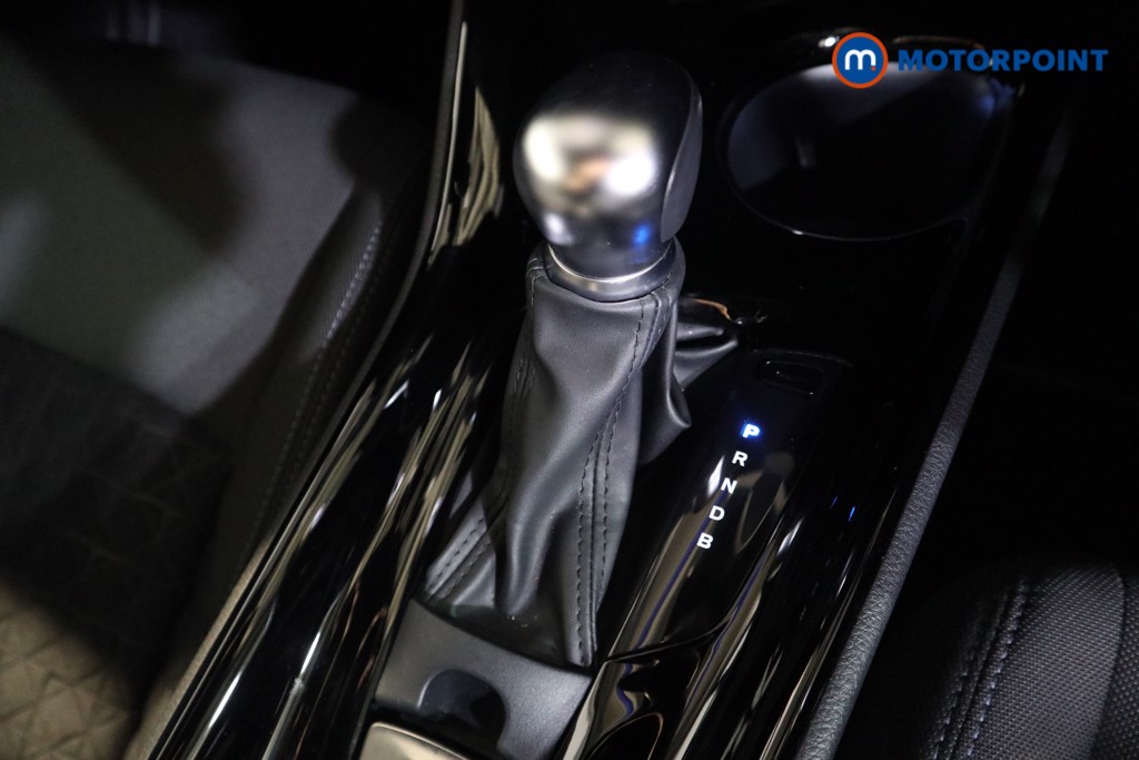 Used Toyota C-HR 2020 for sale - 76402805: Photo 17