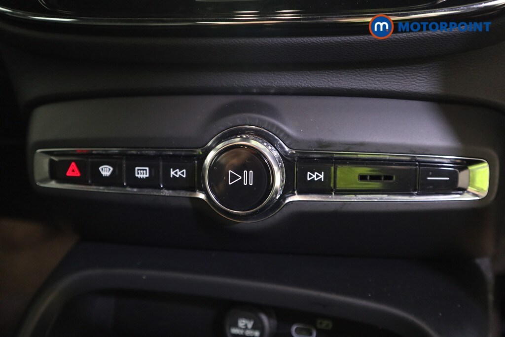 Used Volvo XC40 2024 for sale - 78207199: Photo 15